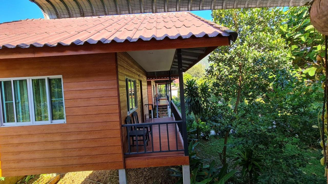 Pasanchai Bungalow Vang Vieng Exterior foto