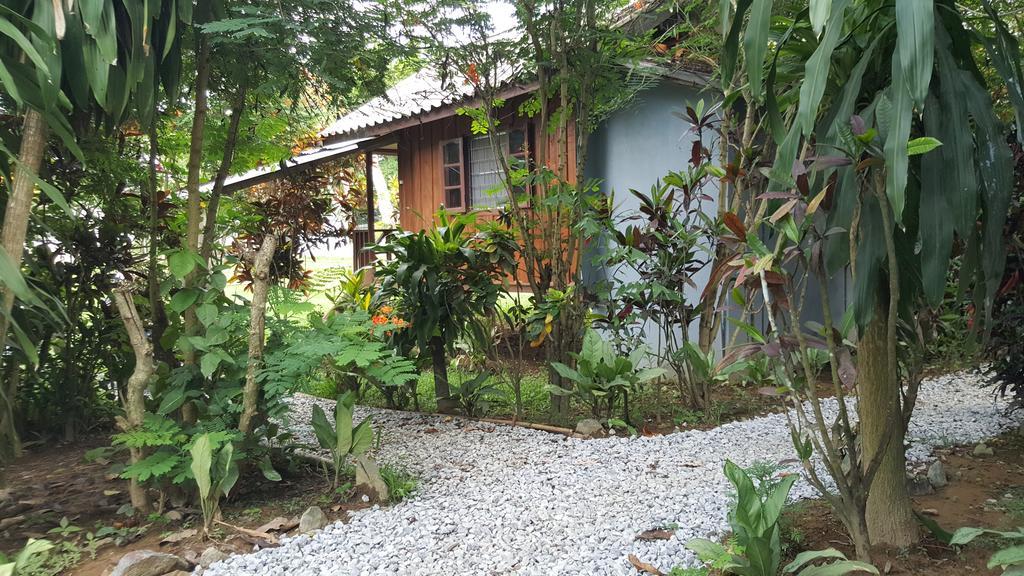 Pasanchai Bungalow Vang Vieng Exterior foto